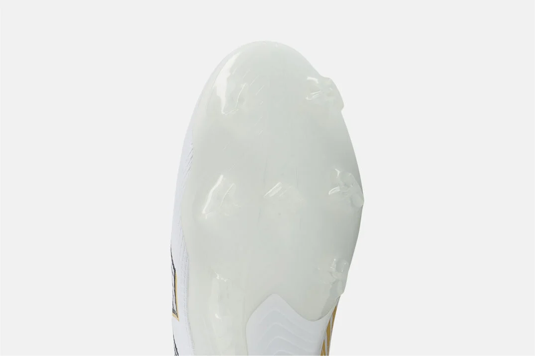 Cleats with transparent sole