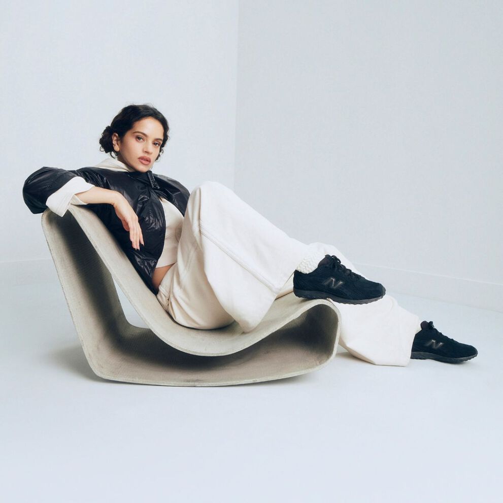 Rosalia wearing black 204L shoes