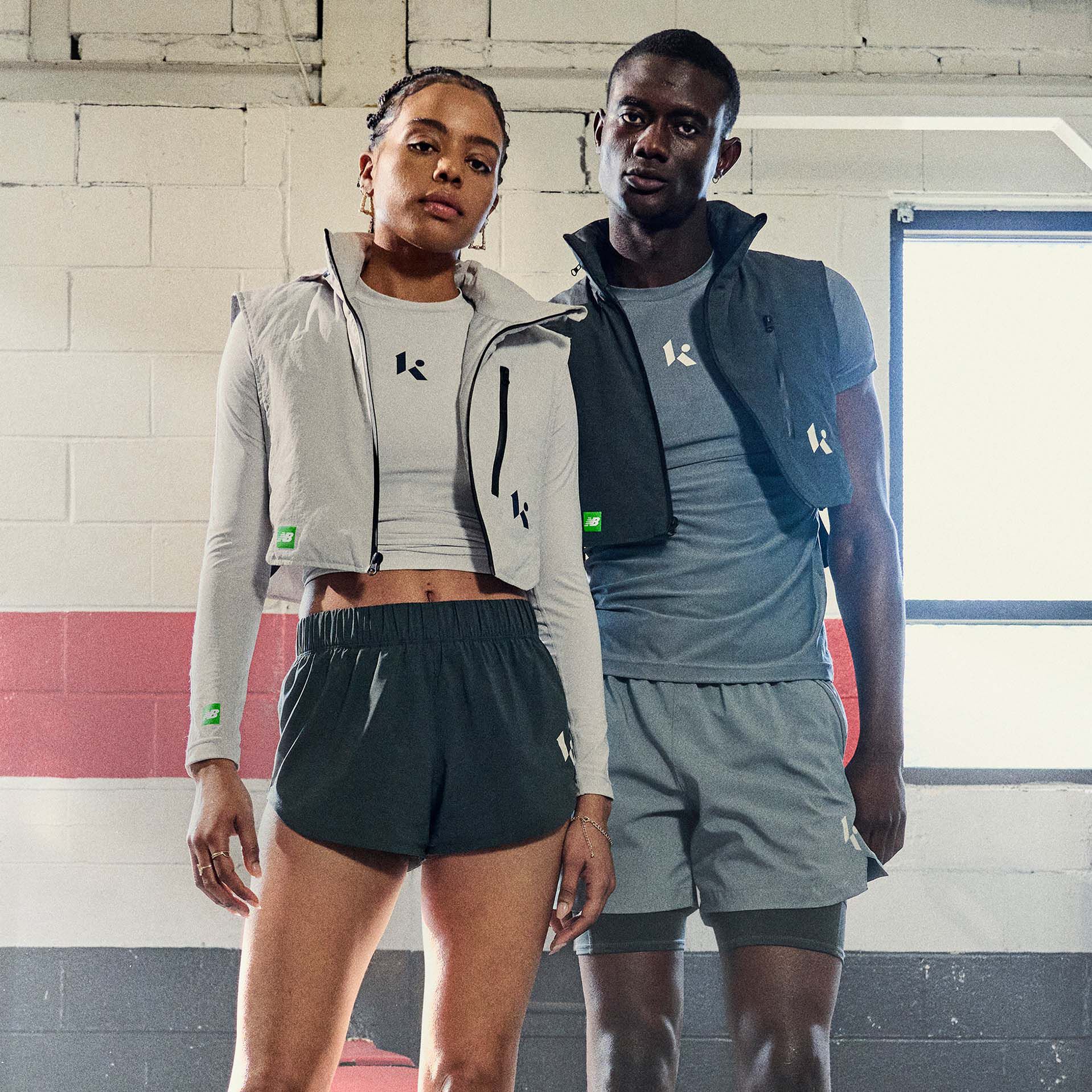 New balance basketball clothes shop
