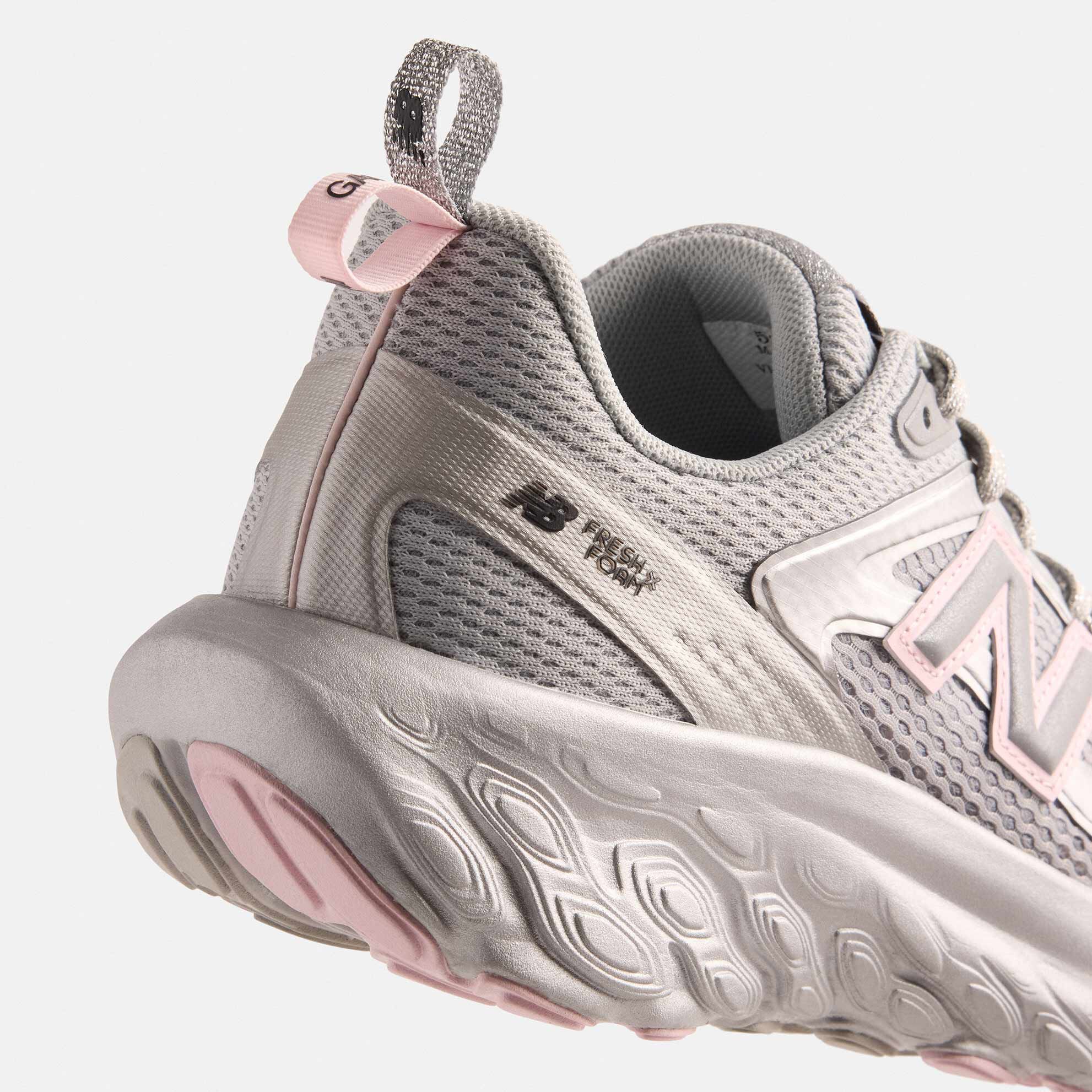 New balance fresh foam trainer clearance