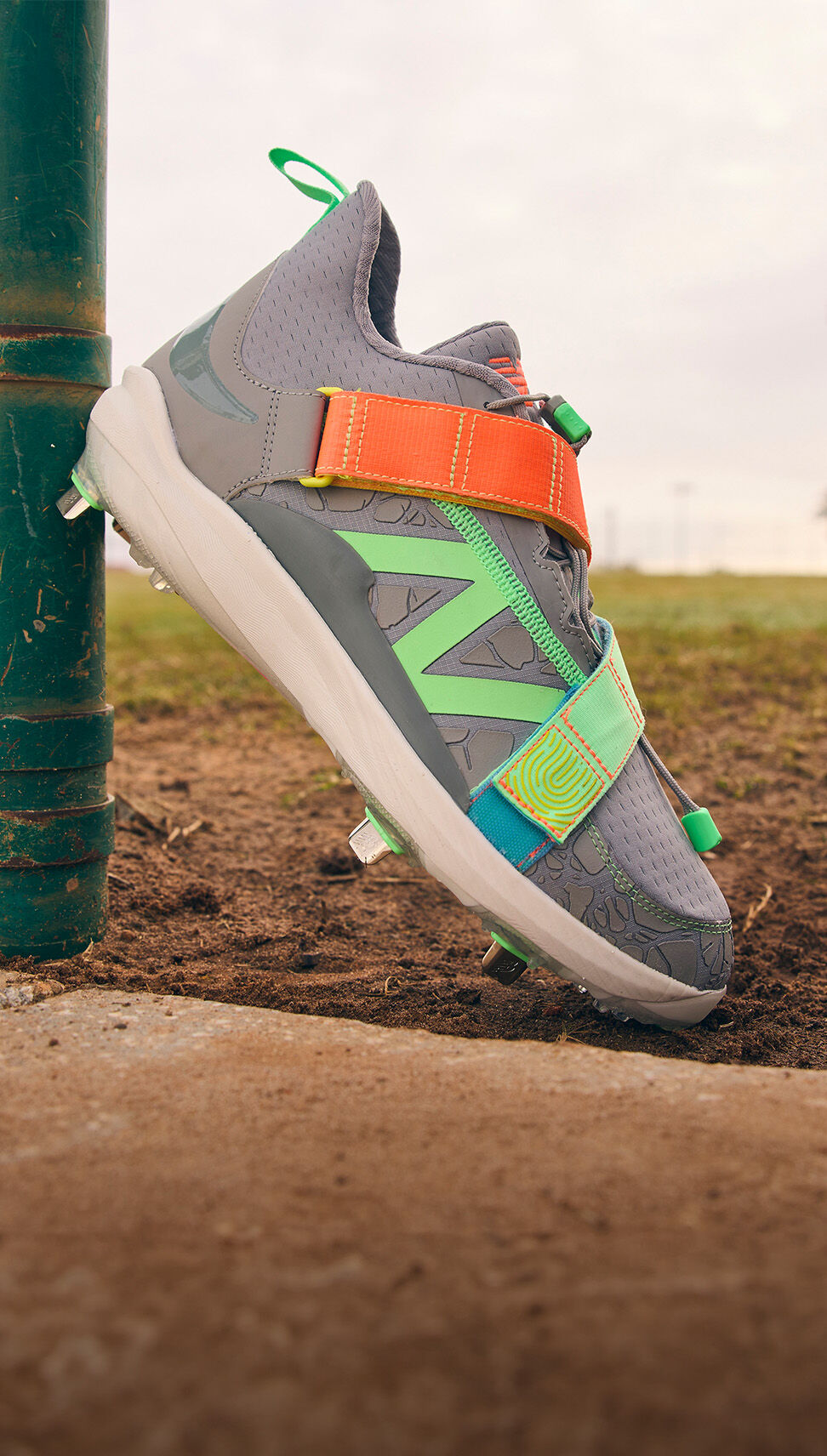 New balance composite baseball outlet cleats