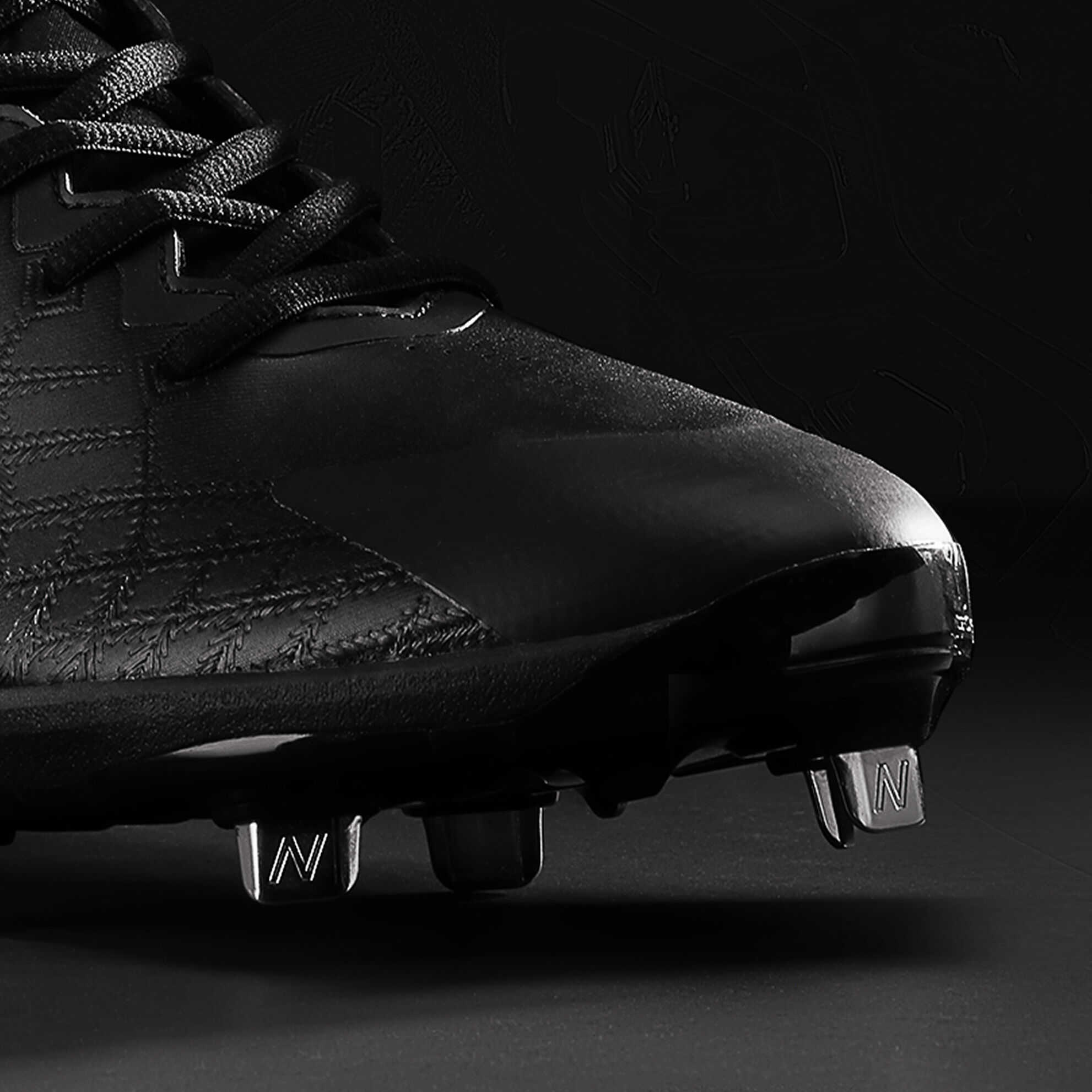 4040v5 triple black