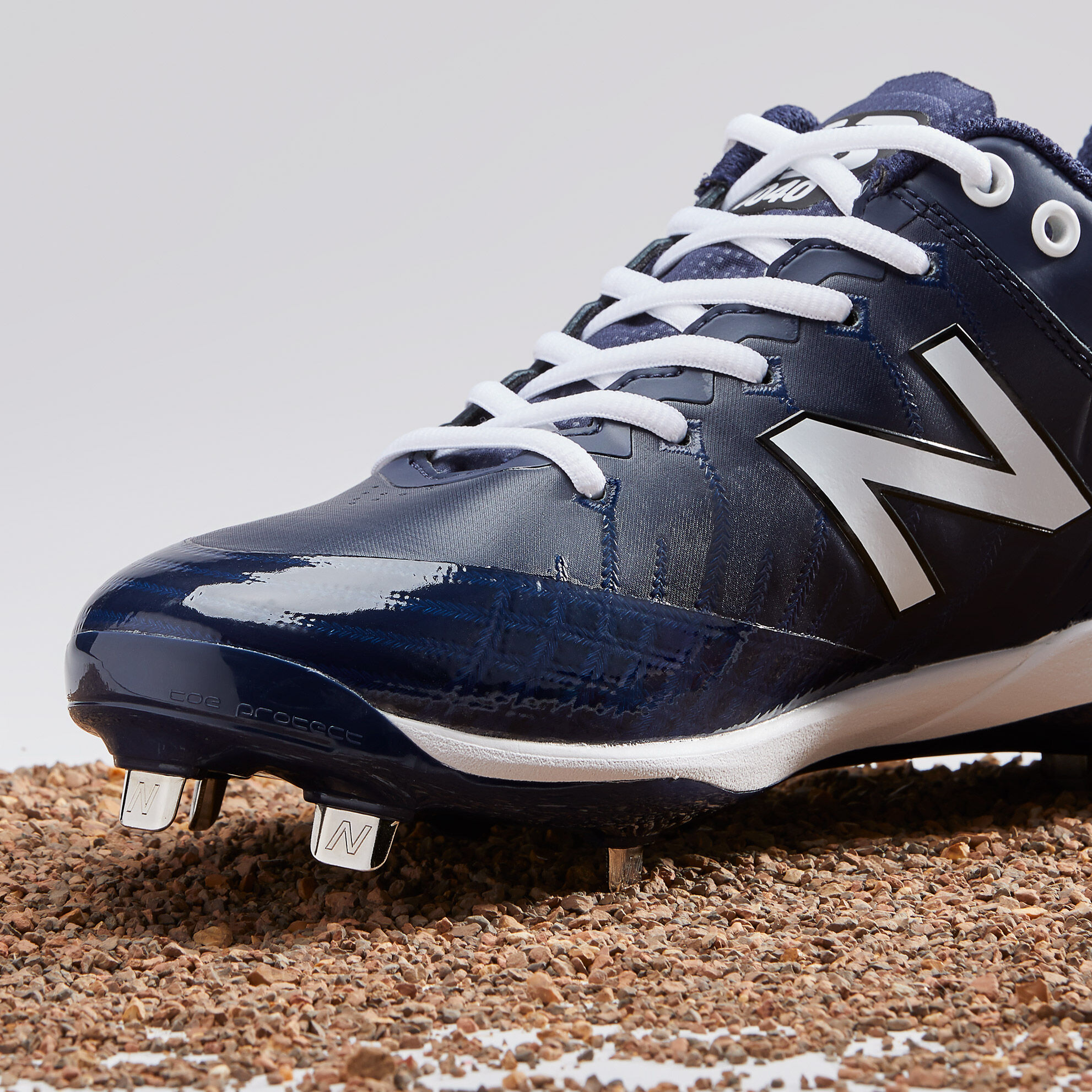 new balance 4040v5 metal cleats