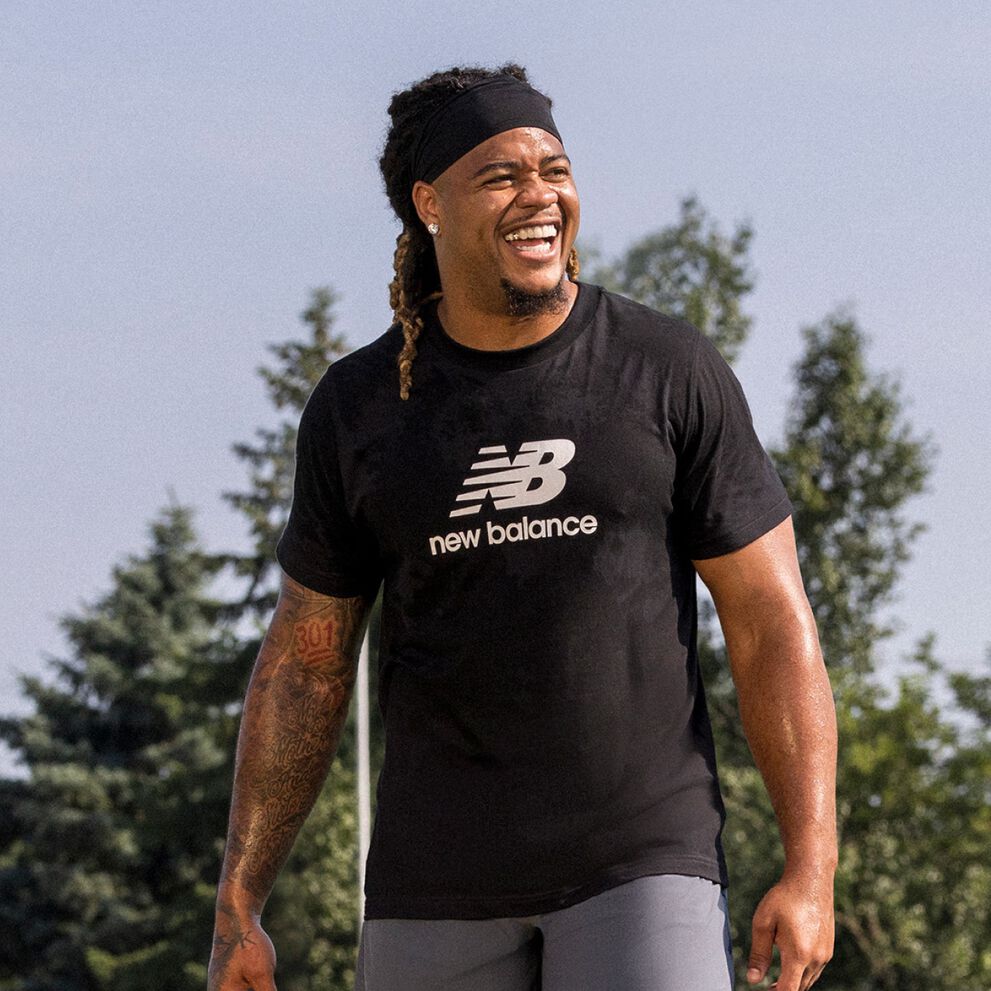 Chase Young est&aacute; fuera