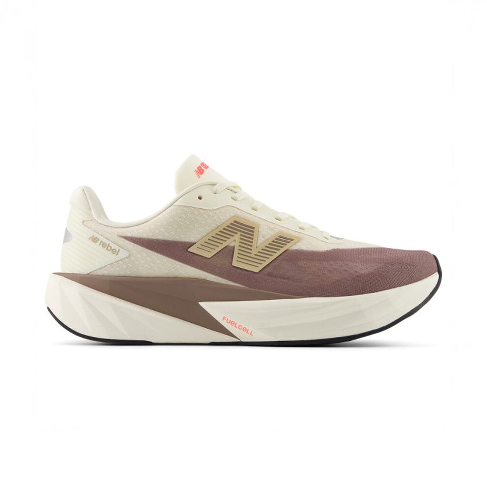 Rebel sobre fondo gris