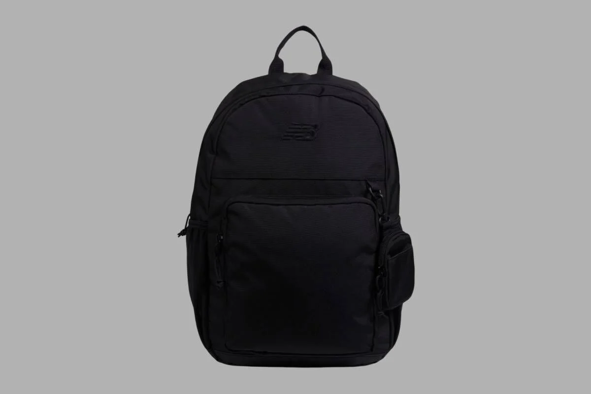 A black NB bag 
