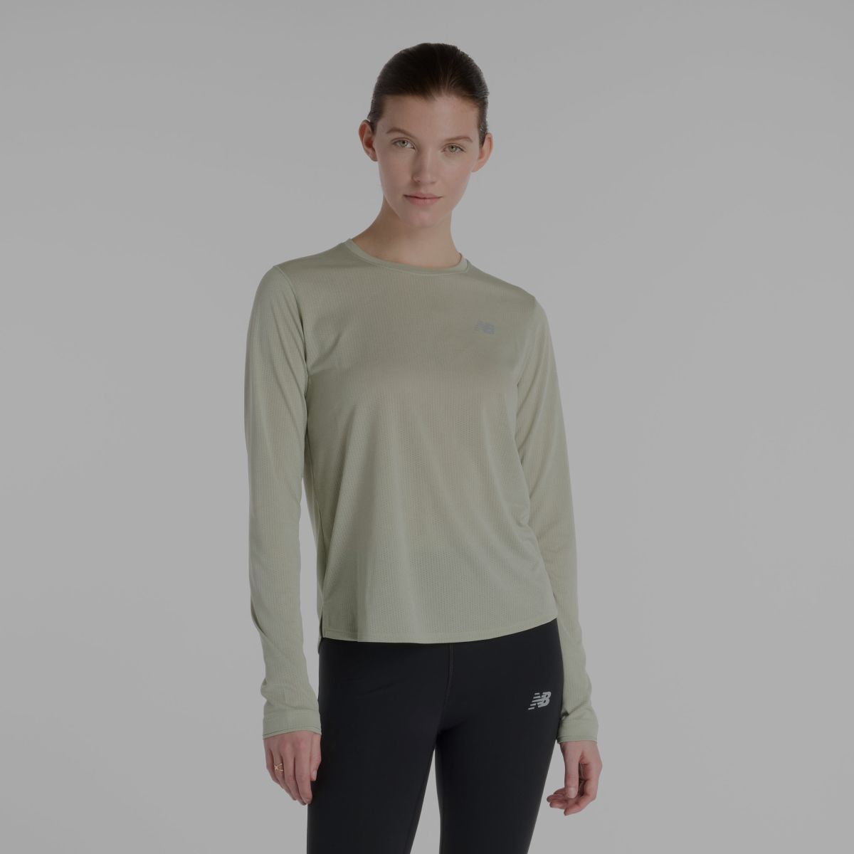 ★★New Balance★★ NBNEF2W512 WOMEN RINGER HALF SLEEVE T-SH Women's Workout, Tank Tops, & Athletic Shirts - New Balance