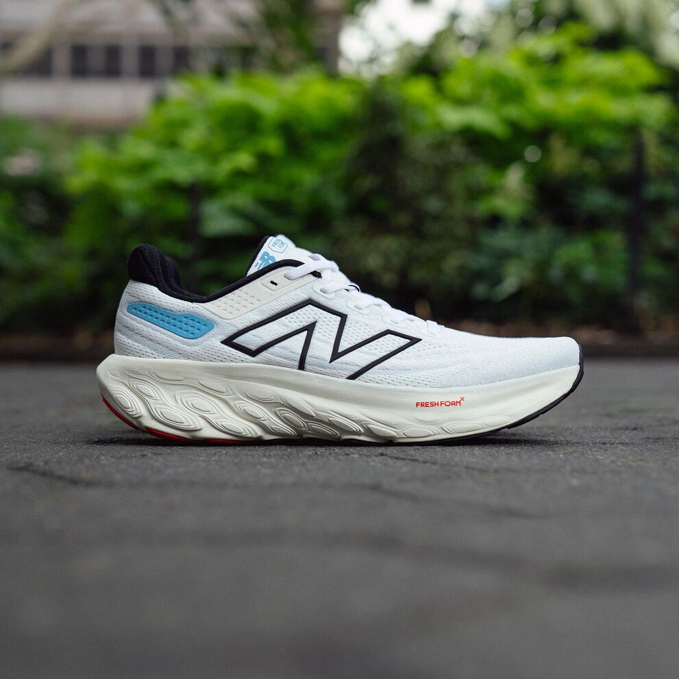 Running Shoes & Clothes New Balance
