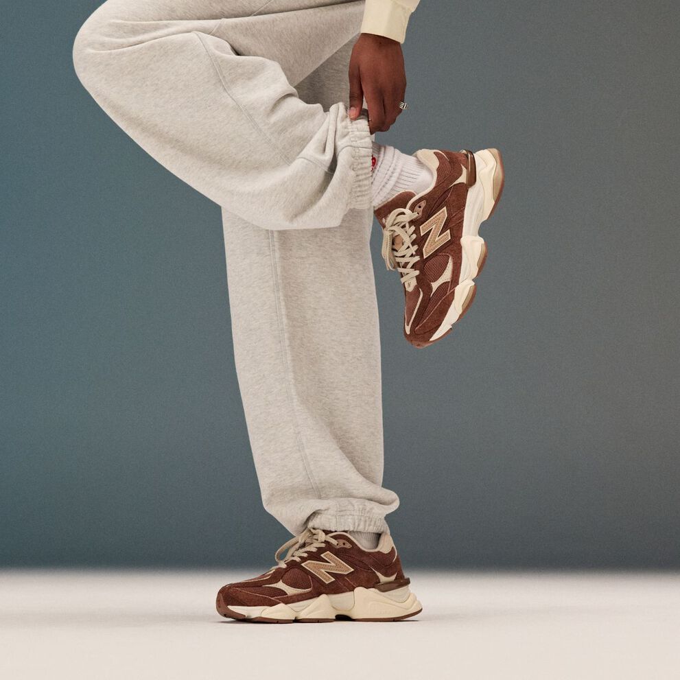 Side profile shot of shoe on figure 