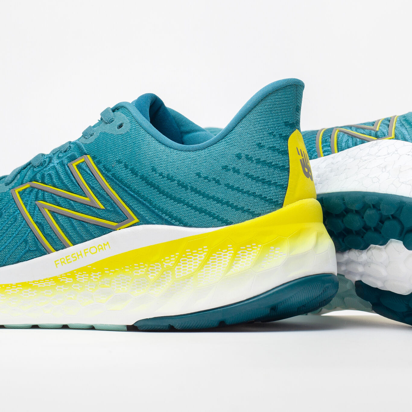 nb fresh foam x vongo v5