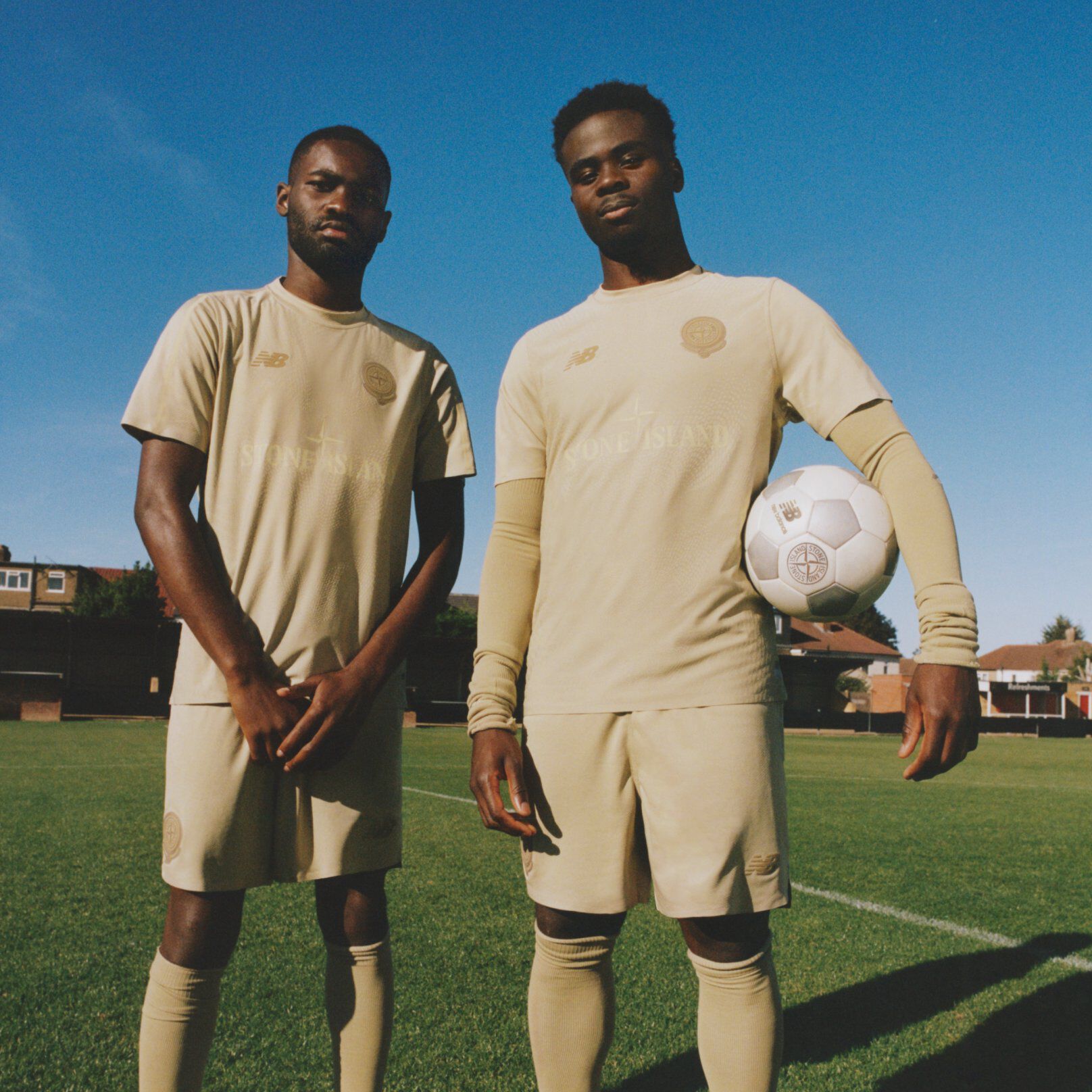 STONE  × NEW BALANCE フットボール キット Ｌ Stone Island x NB Kit - New Balance