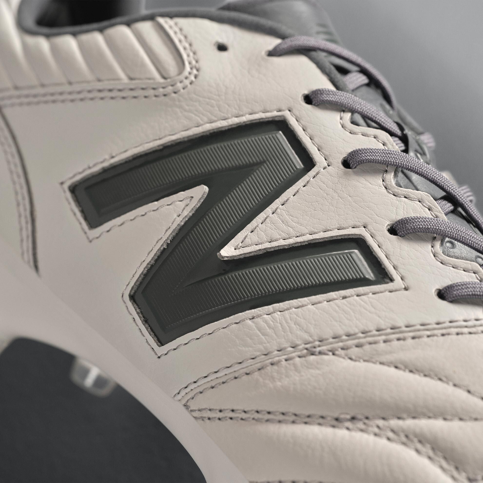 442 PRO FG V2 New Balance