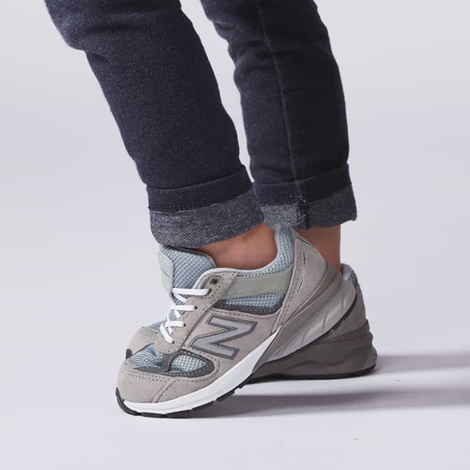 high top new balance 990