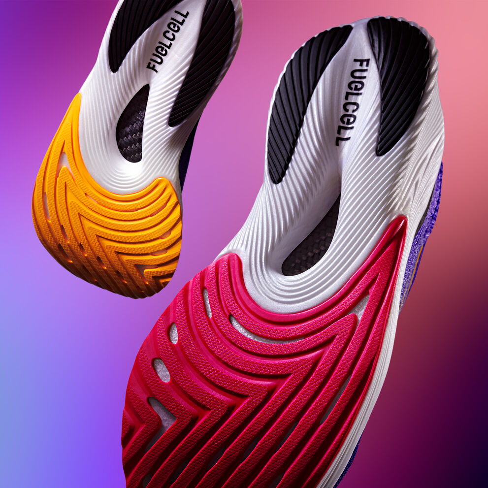 fuelcell rc elite vs vaporfly