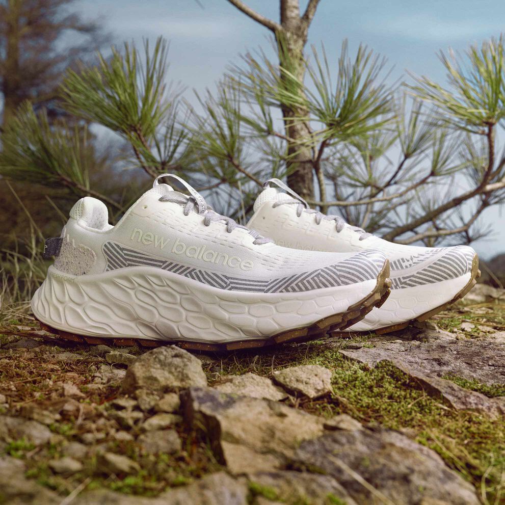 Ambitiøs kredsløb Se igennem Running Shoes & Clothes - New Balance