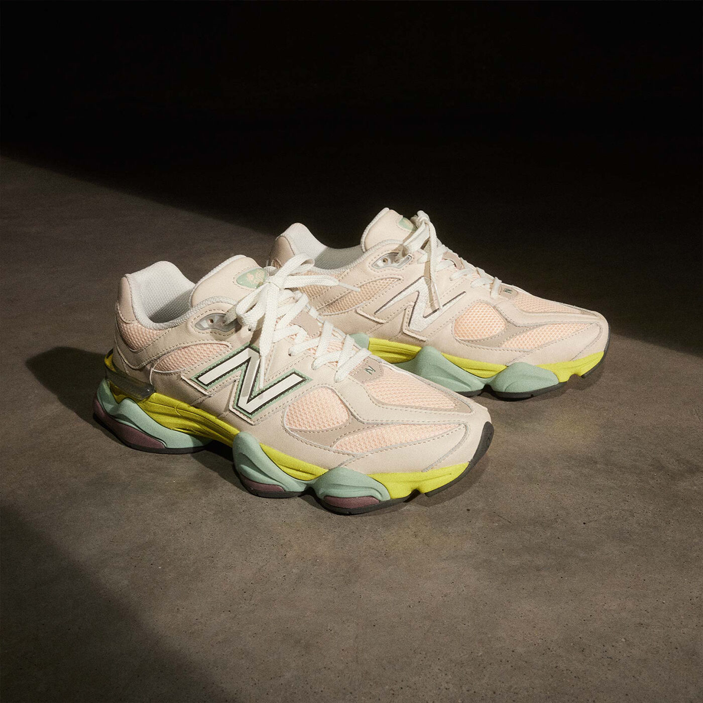 New new balance tennis shoes store
