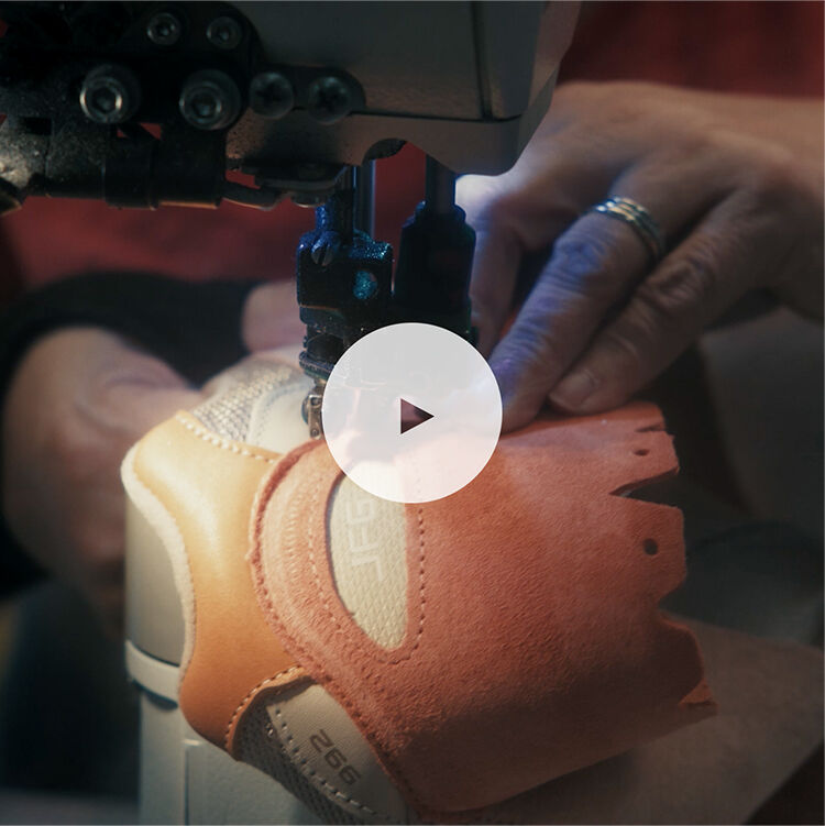 Joe Freshgoods x New Balance Made in USA 992 - New Balance