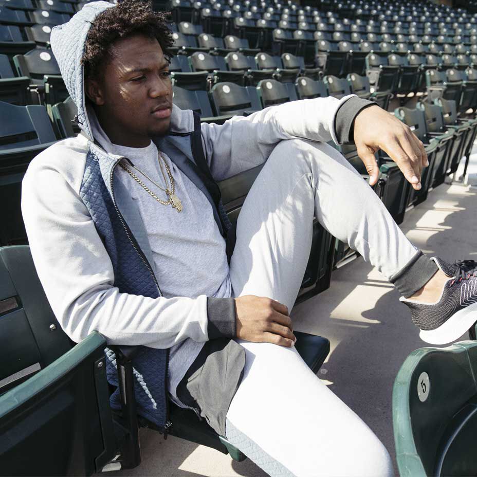 acuna jr cleats