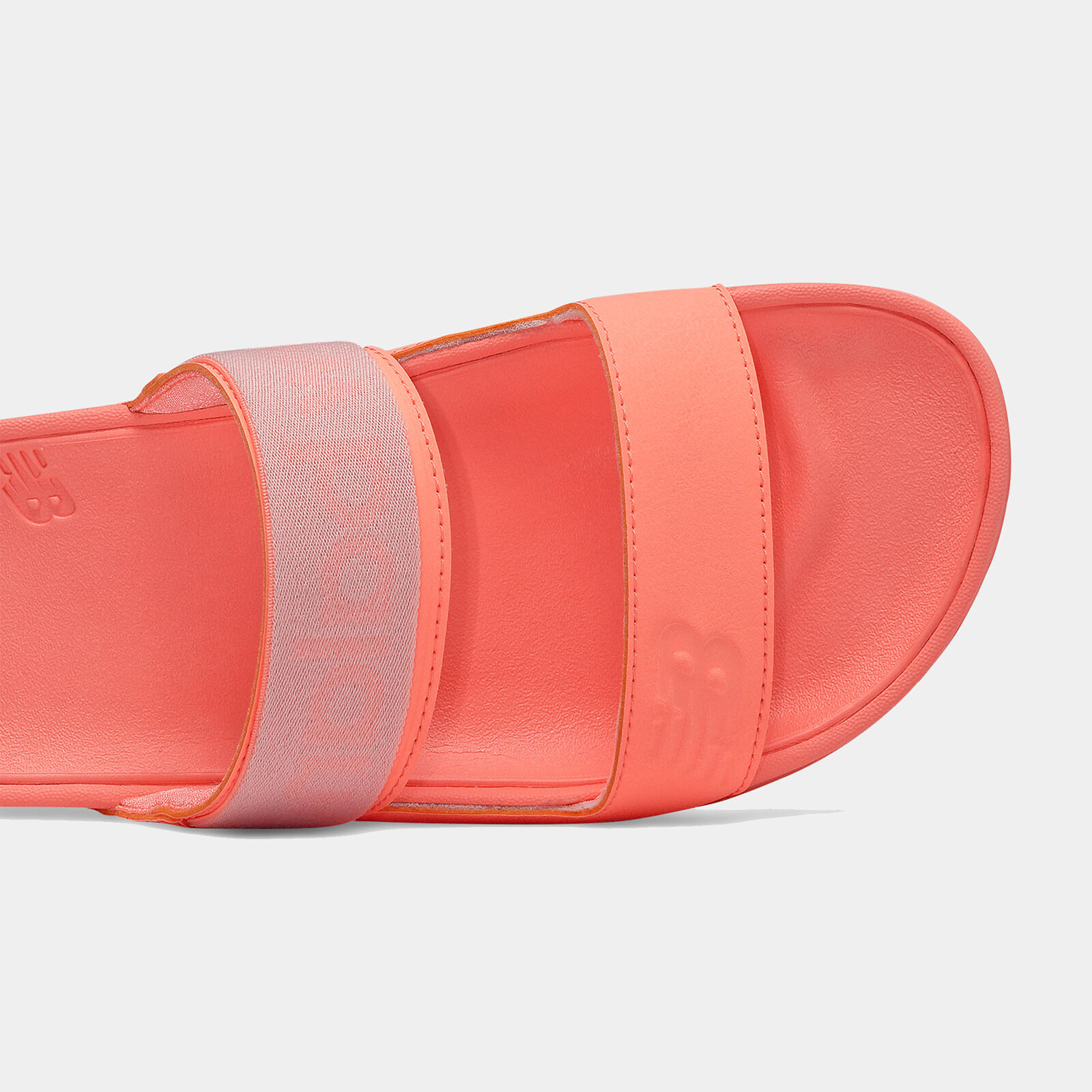 new balance 202 slides