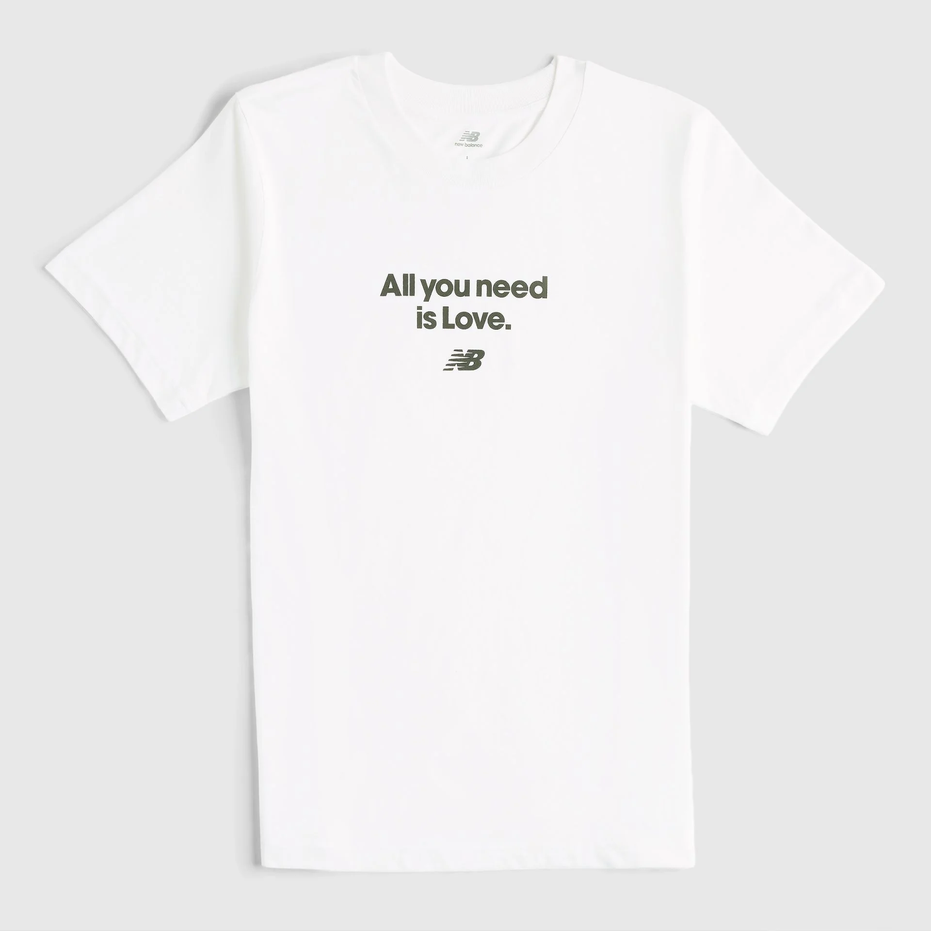 Una camiseta gr&aacute;fica edici&oacute;n especial de Jeremiyah Love, que celebra el siguiente paso para un atleta extraordinario.