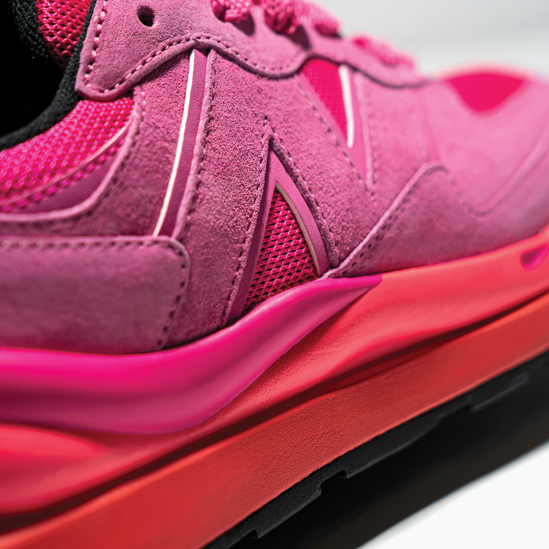 new balance he stay