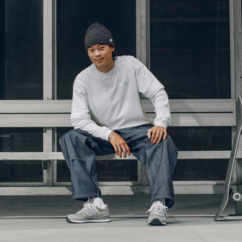 Patrick Praman wearing a pair of grey 574