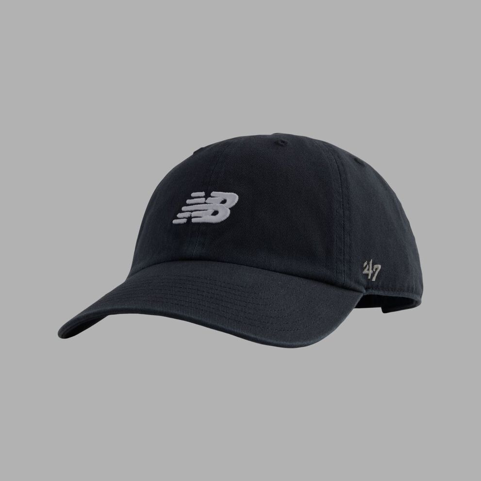 Black New Balance cap.