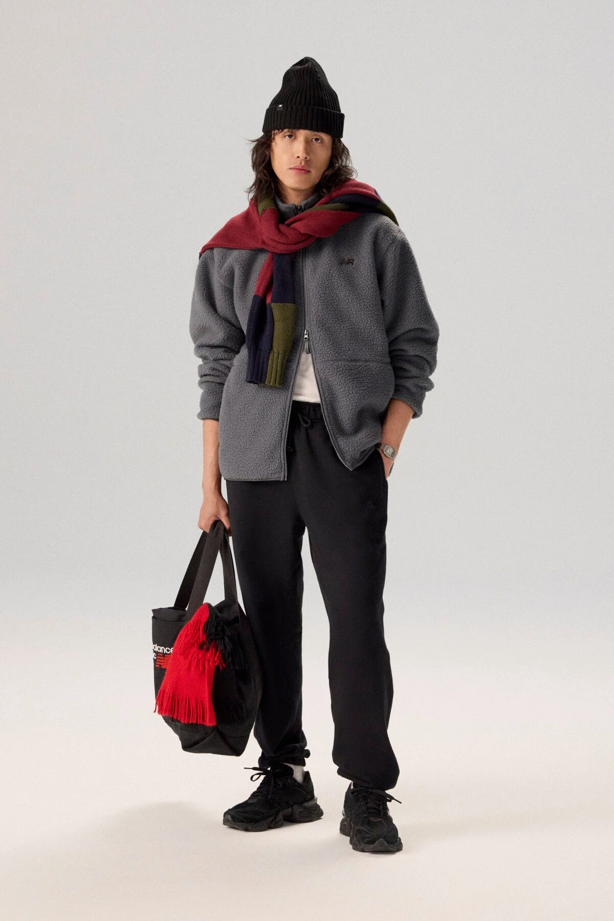 Young man wearing NB pants.