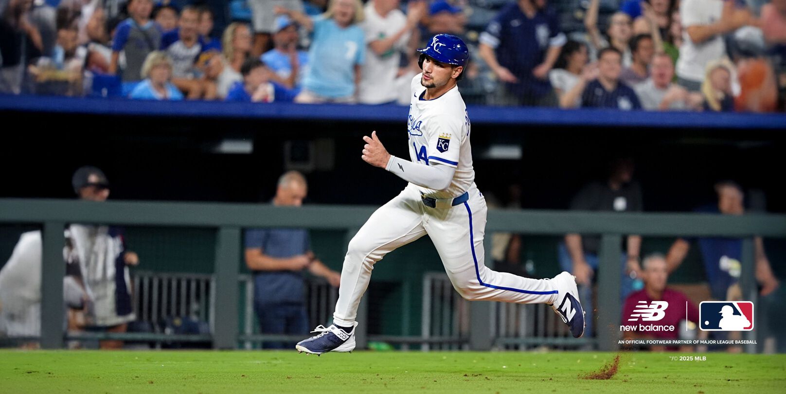 Jac Caglianone rounding the bases in his Royal’s jersey. 